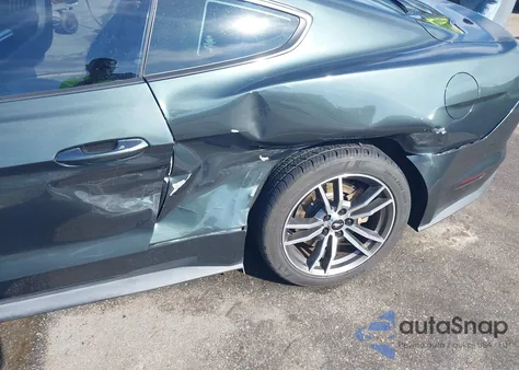 2016 Ford Mustang Gt Premium z USA, uszkodzony, nr VIN 1FA6P8CF8G5333862